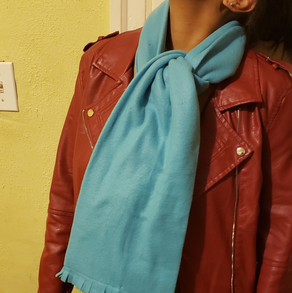 Fall/ Winter scarf - Picture 3 of 4